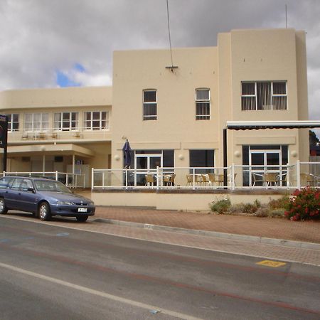 Hostel Happy Backpacker Penguin Exterior foto