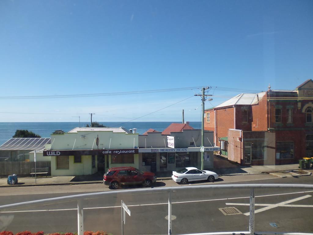 Hostel Happy Backpacker Penguin Exterior foto